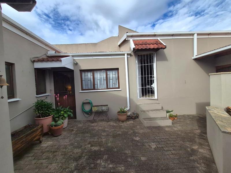 3 Bedroom Property for Sale in Heather Park Western Cape